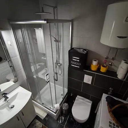 Hena, Free Parking Included Apartman *