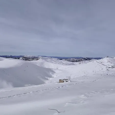 Hena, Free Parking Included Bjelašnica
